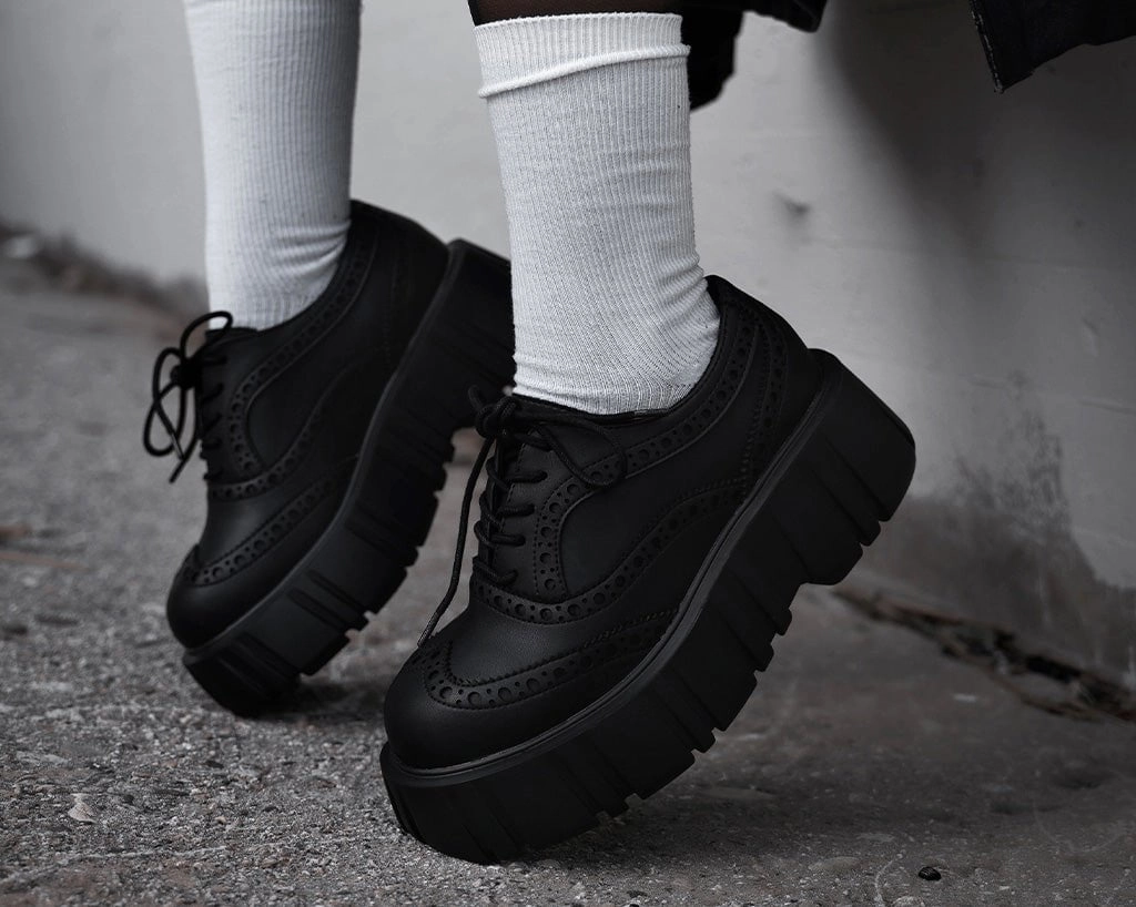 Black TUKskin Anarchic Airship Brogue