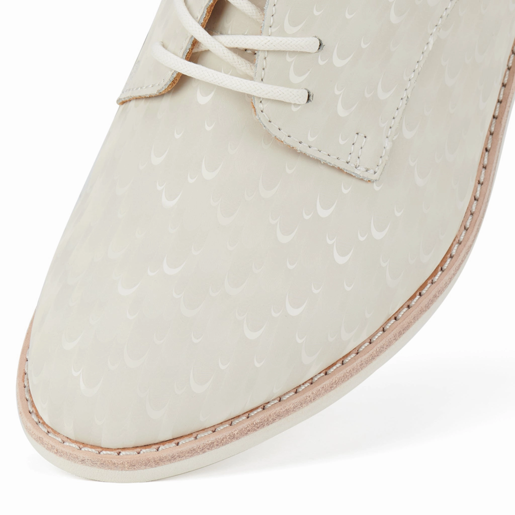 Derby Bone Peacock