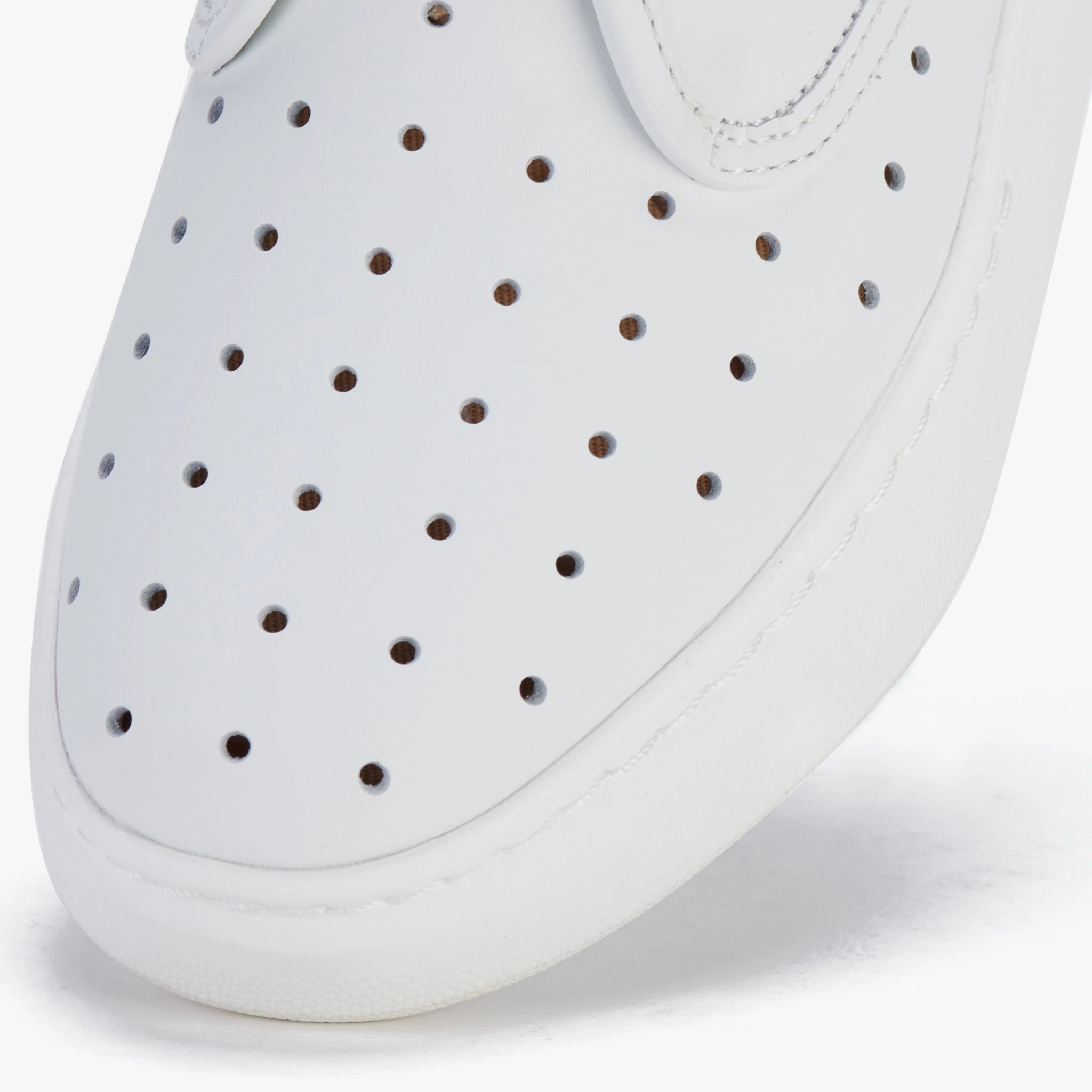 Derby City Circle White