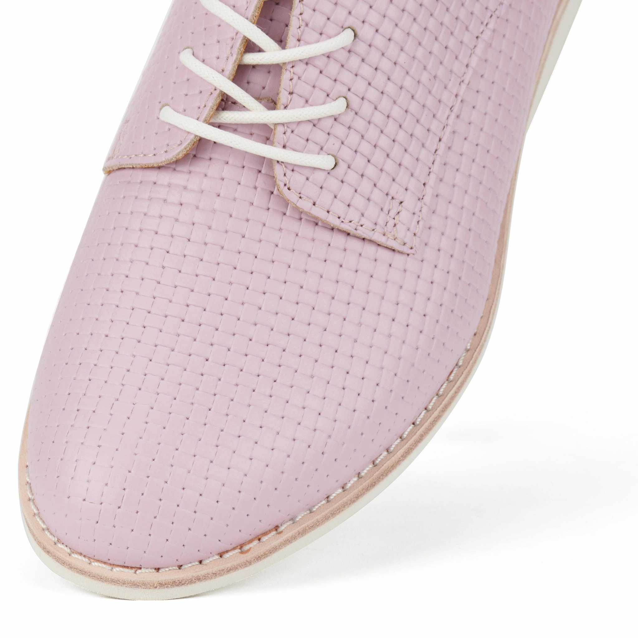 Derby Embossed Lilac