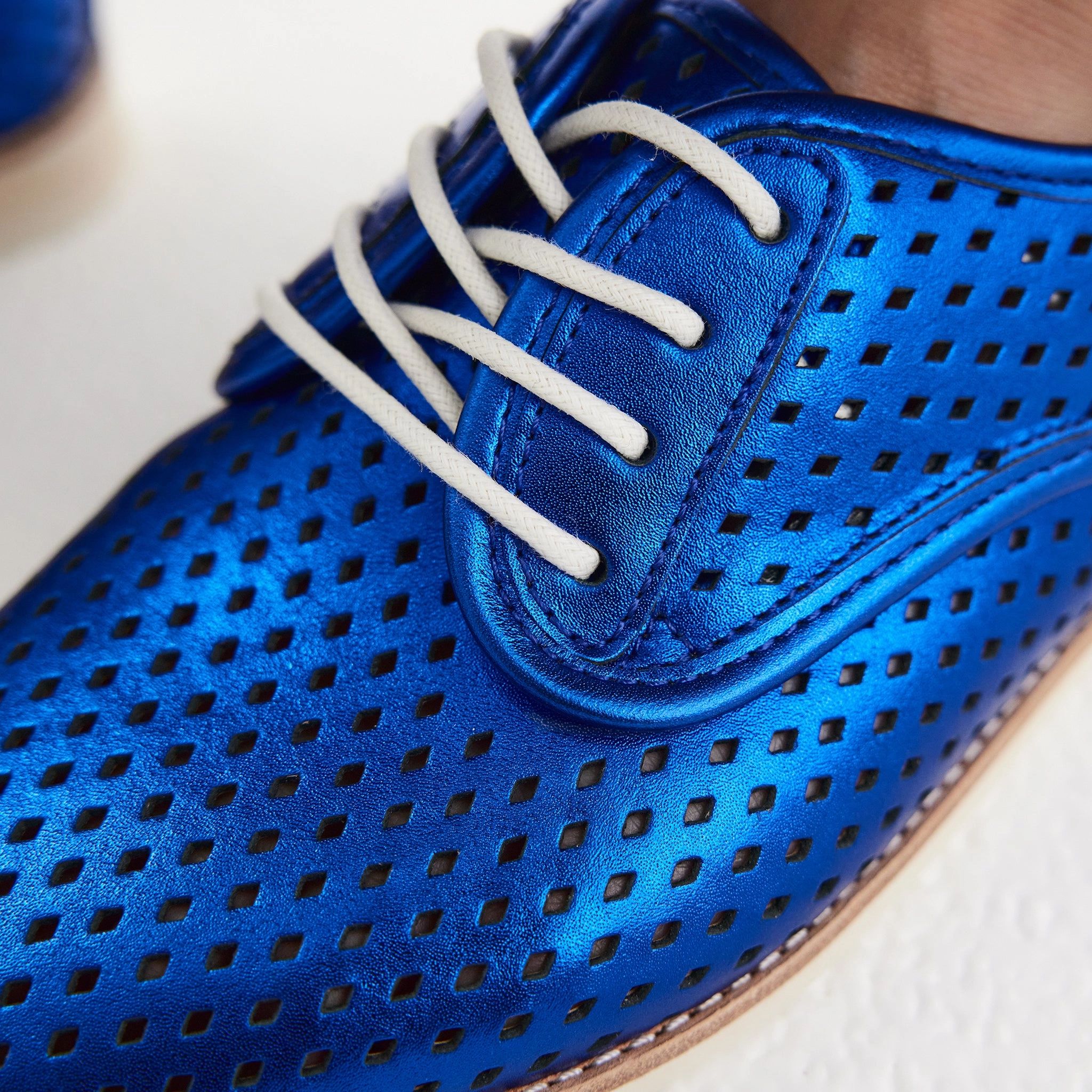 Derby Punch Cobalt Sheen