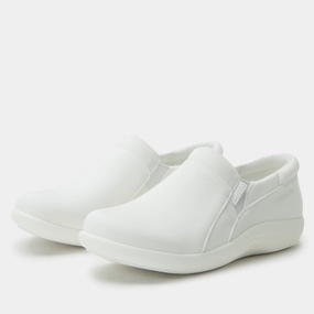 Duette Liquid White Shoe