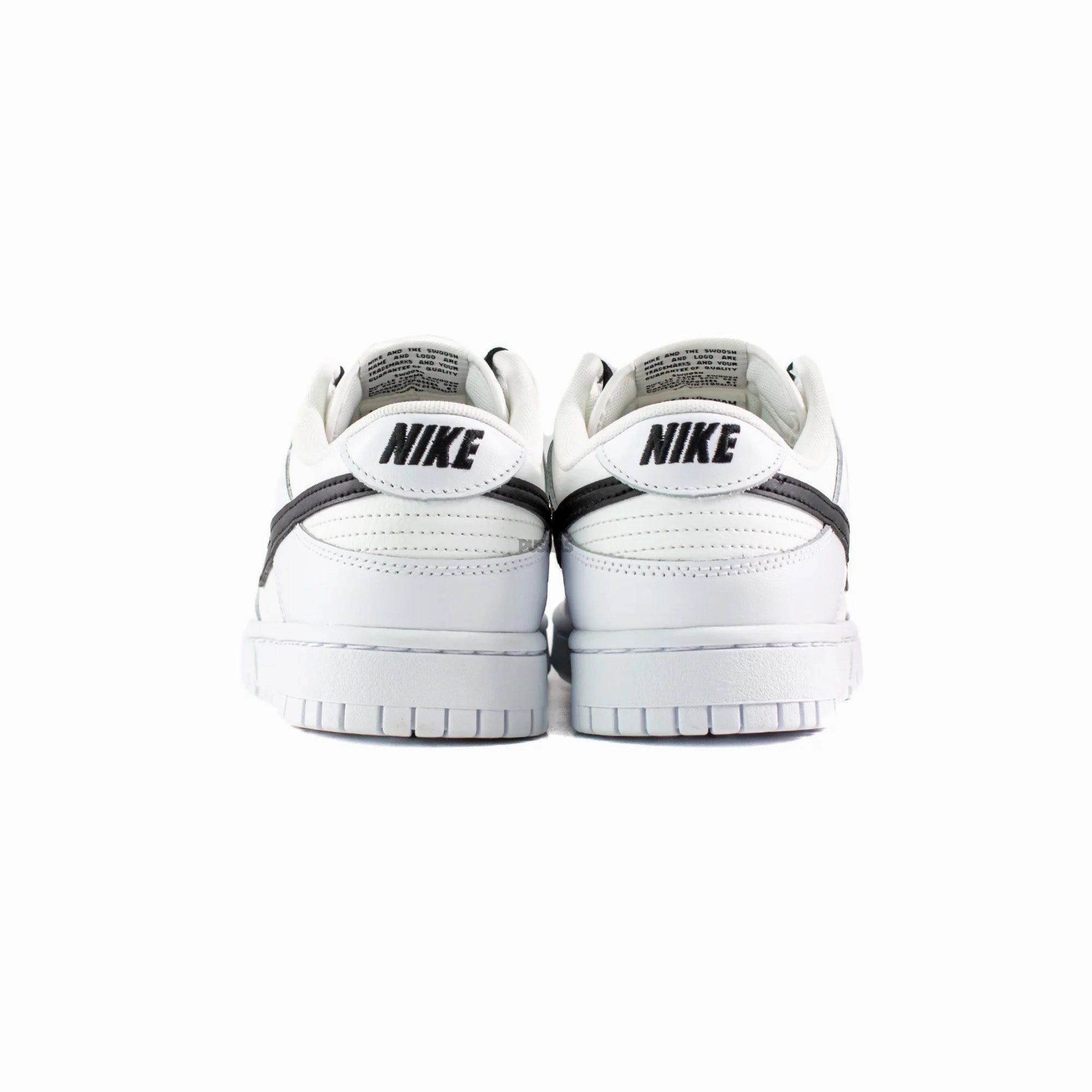 Dunk Low 'Reverse Panda' (2022)