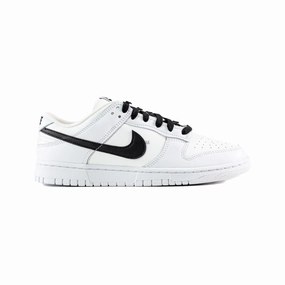 Dunk Low 'Reverse Panda' (2022)