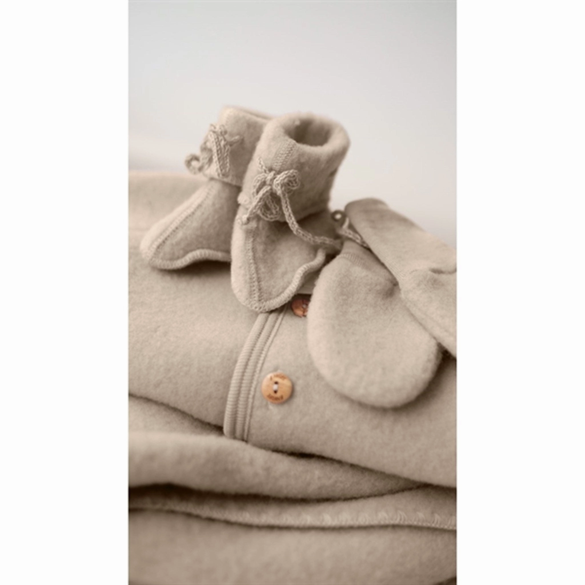 Engel Baby-bootees With Ribbon Sand Mlange