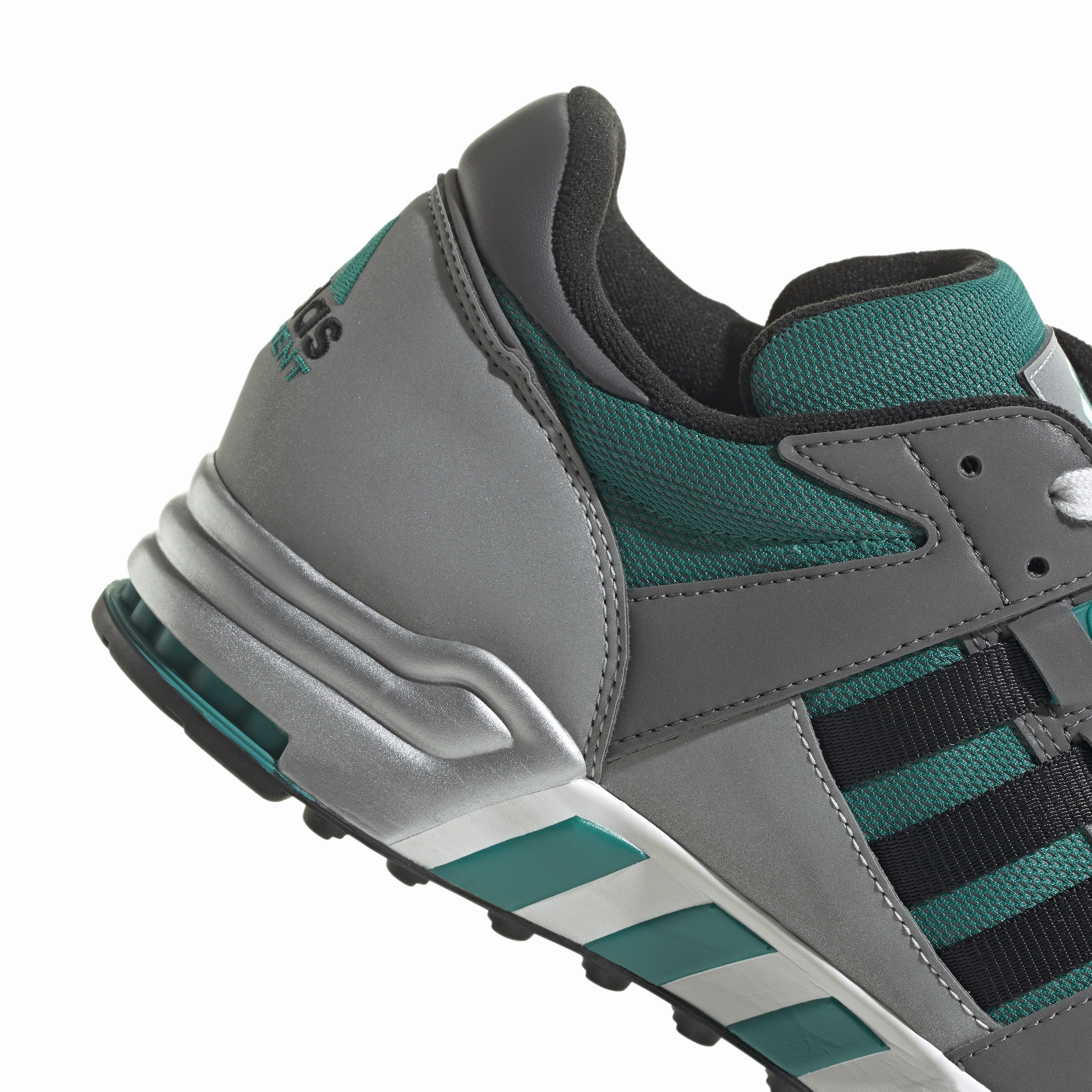 Equipment Cushion 9 'EQT Green Core Black'