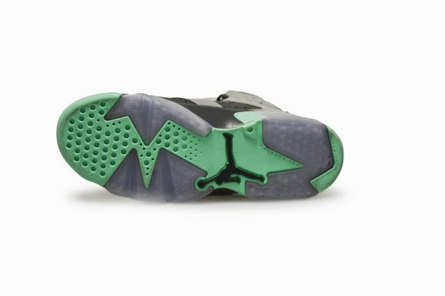 Juniors Nike Air Jordan 6 Retro GG - 543390 005 - Cement Grey Trainers