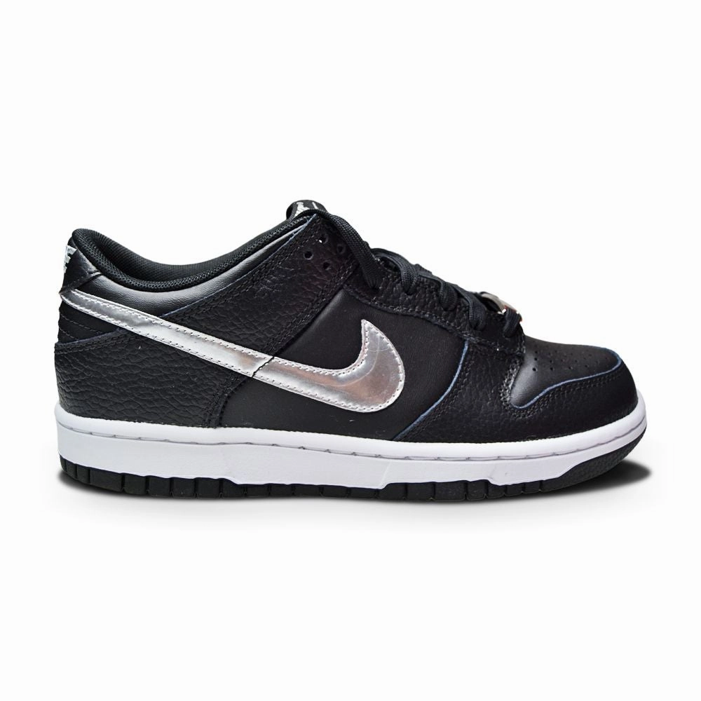 Juniors Nike Dunk Low (GS)  - Dc9560 001- Black Chrome Iron Grey White