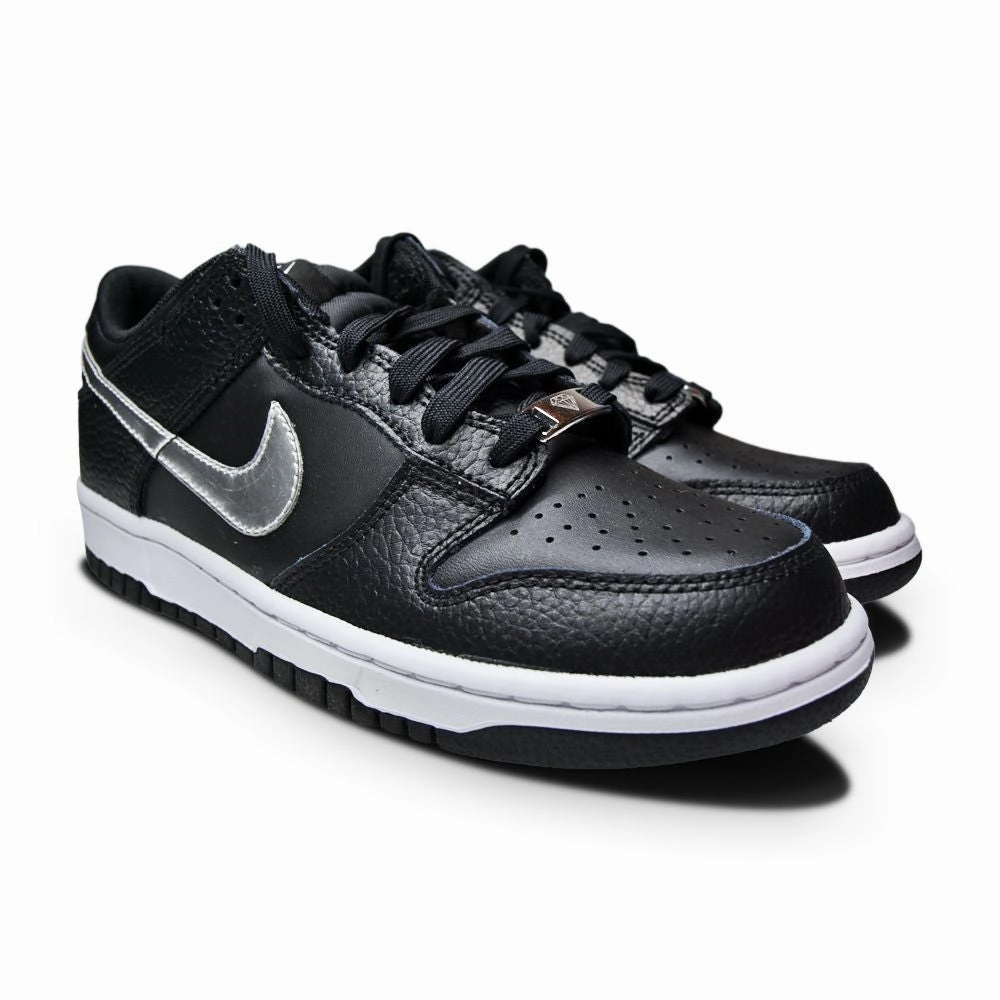 Juniors Nike Dunk Low (GS)  - Dc9560 001- Black Chrome Iron Grey White