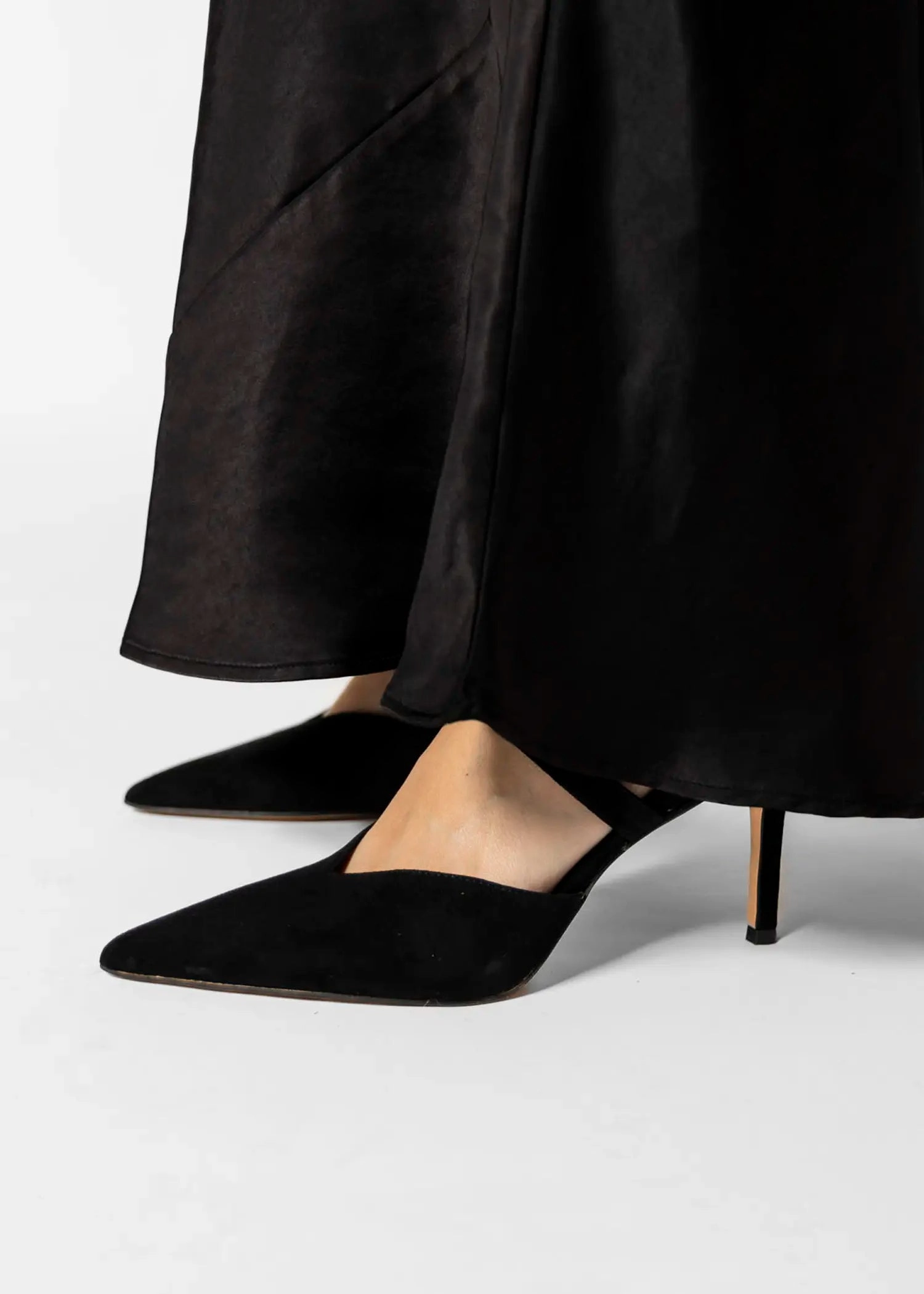 Kanika Suede Pump