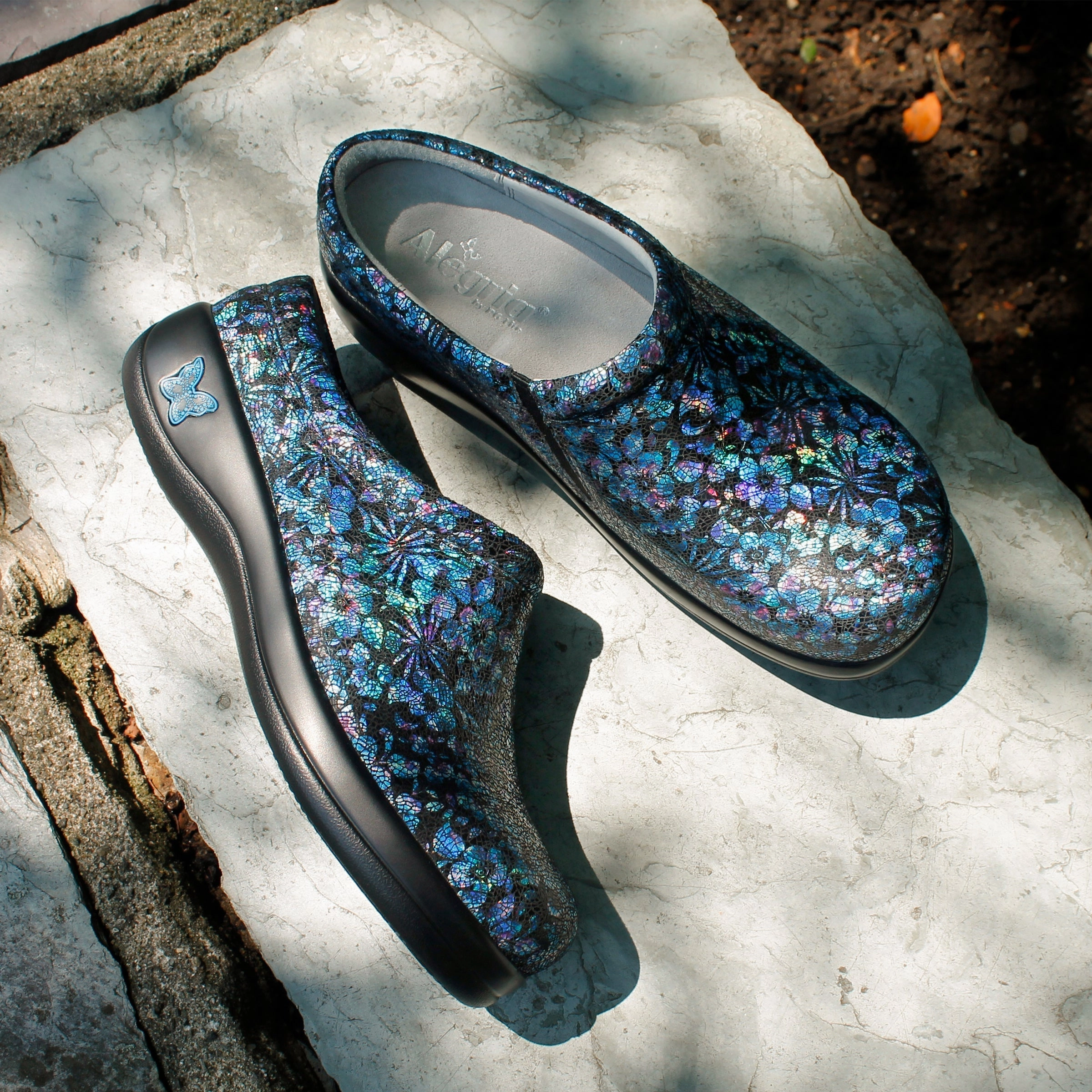 Kayla Blue Burst Shoe