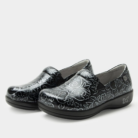 Keli Embroider Me Pewter Shoe