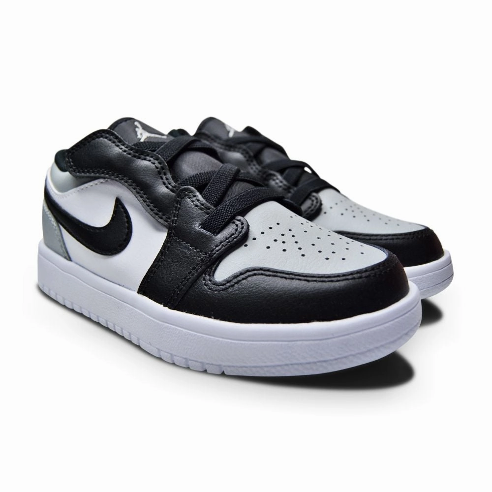 Kids Nike Air Jordan 1 Low ALT (PS) - BQ6066 052 - LT Smoke Grey Black White