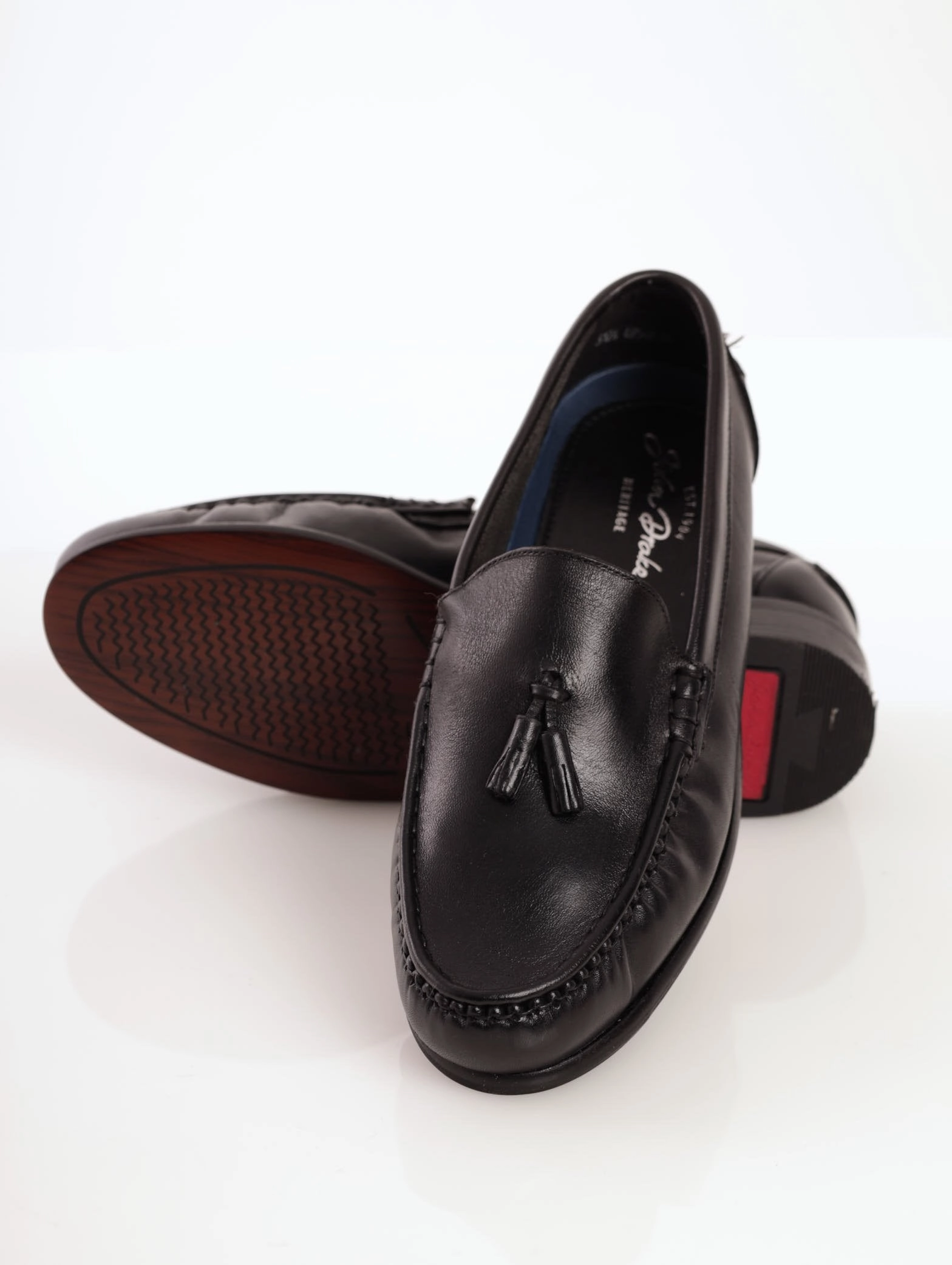Men's Basic Tassel Moccasin Shoe - Black