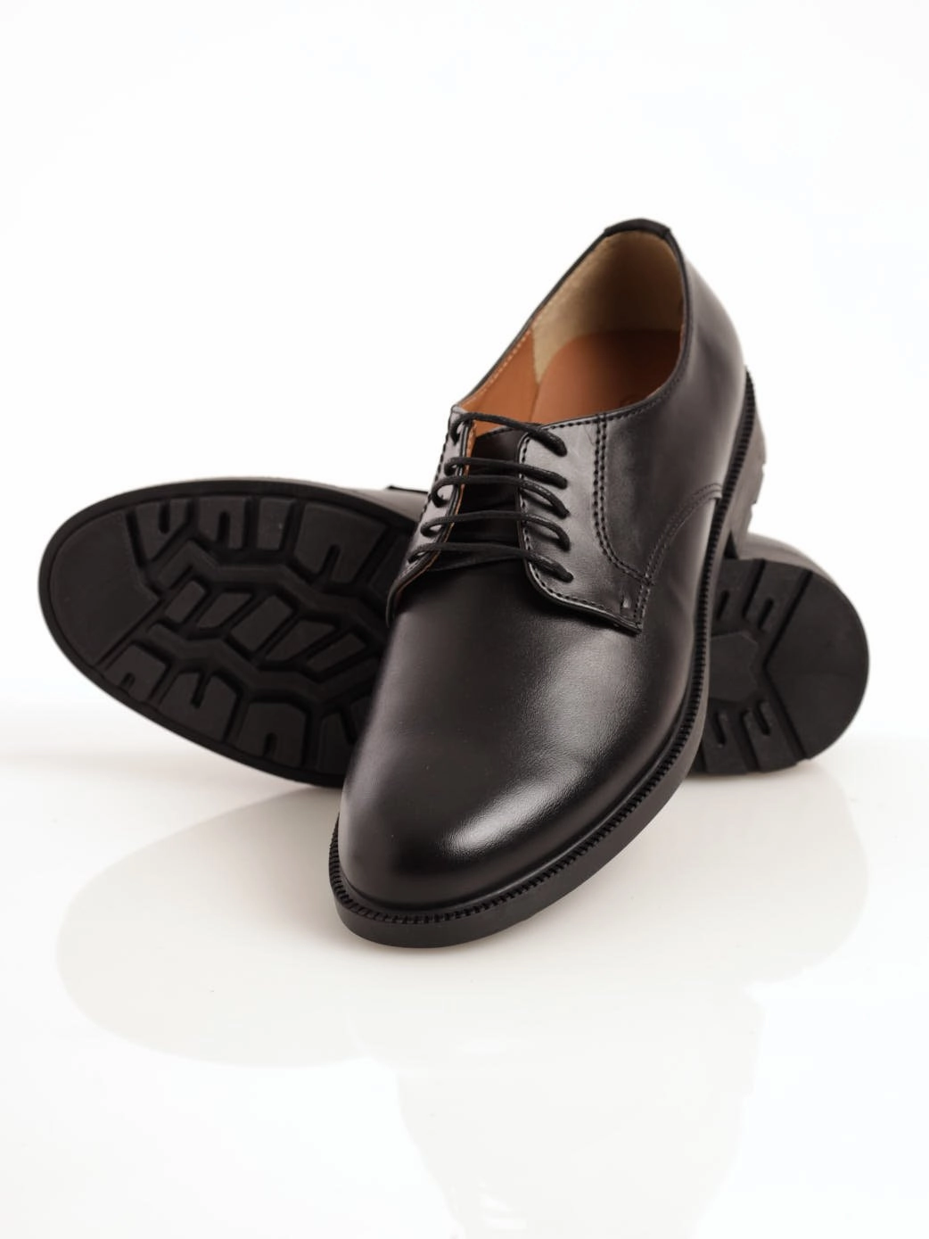 Men's Chunky Sole Penny Moccasin Shoe - Black