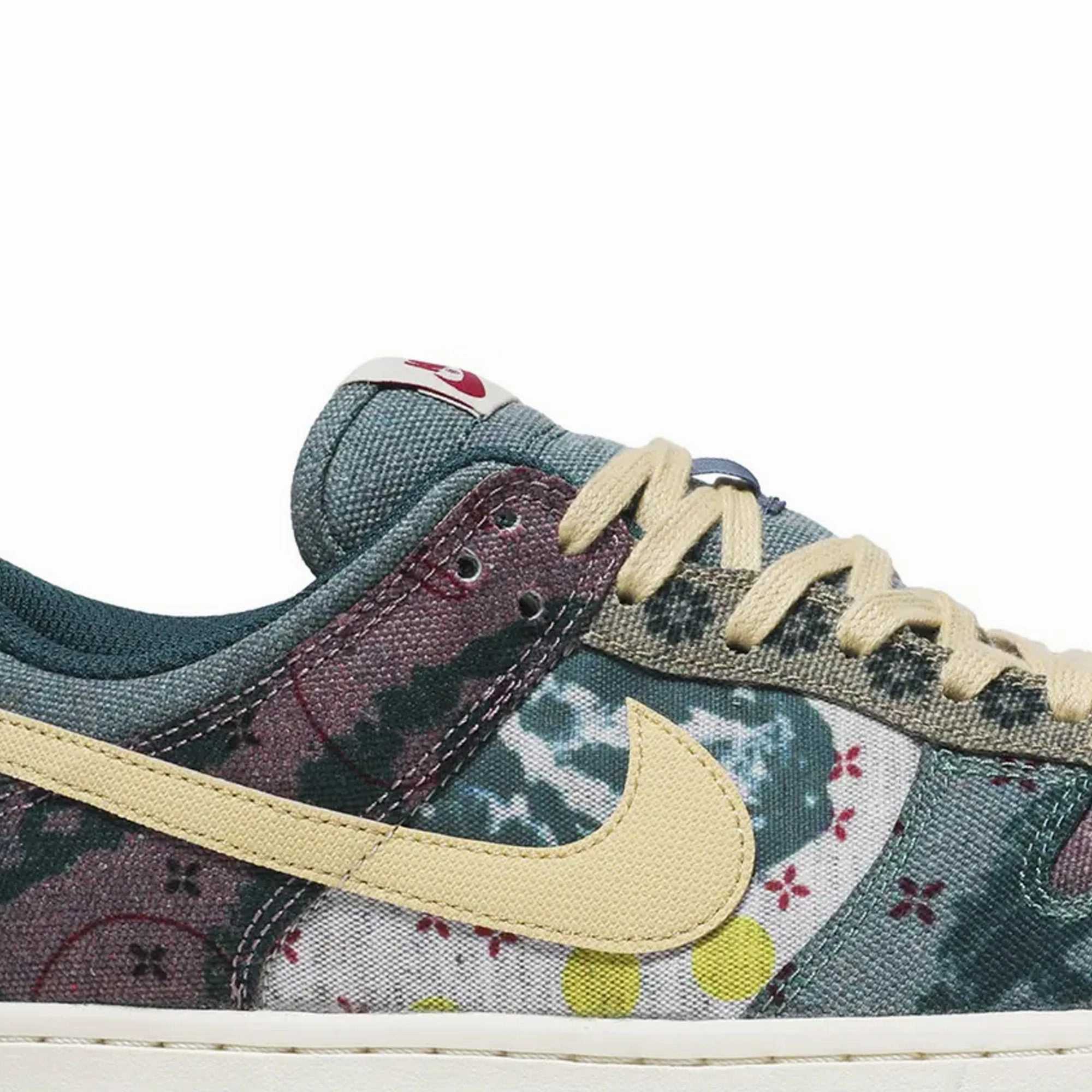 Nike Dunk Low 'Community Garden' (2020)