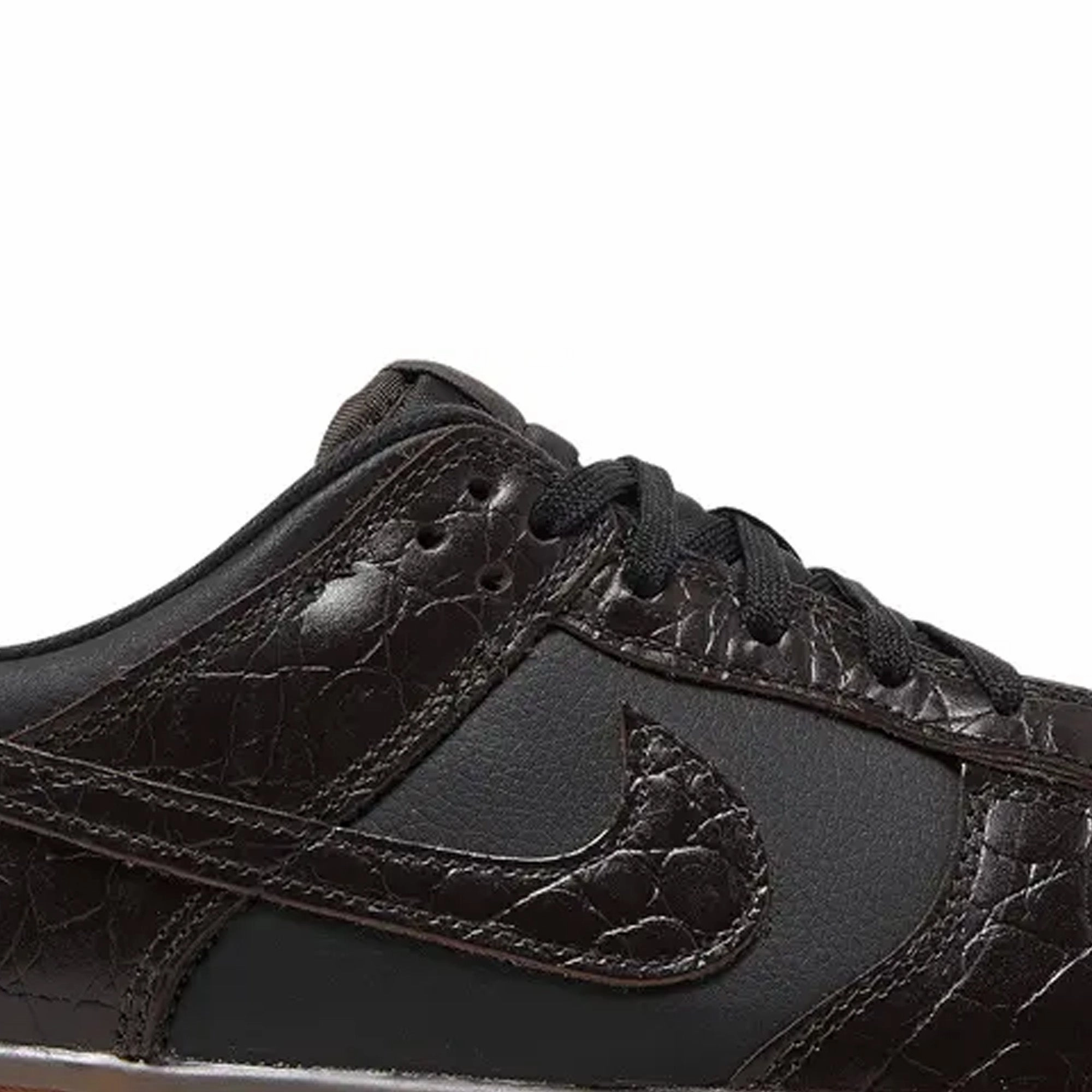 Nike Dunk Low 'Velvet Brown Black' (2022)