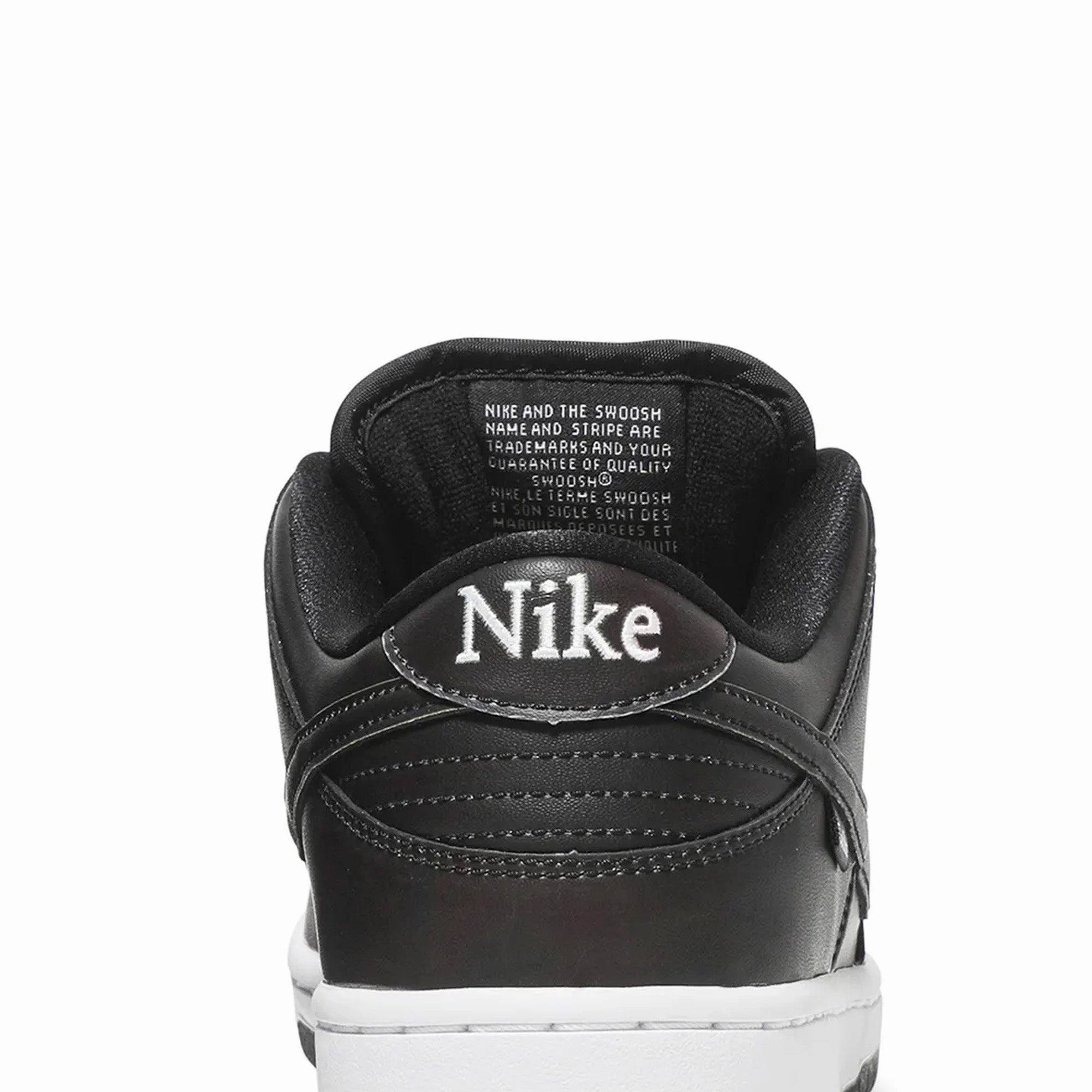 Nike SB Dunk Low 'Civilist' (2020)