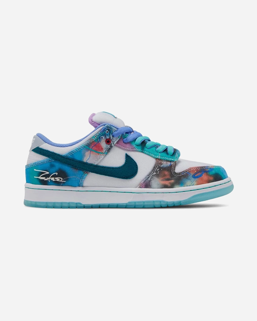 NIKE X FUTURA LABORATORIES DUNK LOW SB BLEACHED AQUA