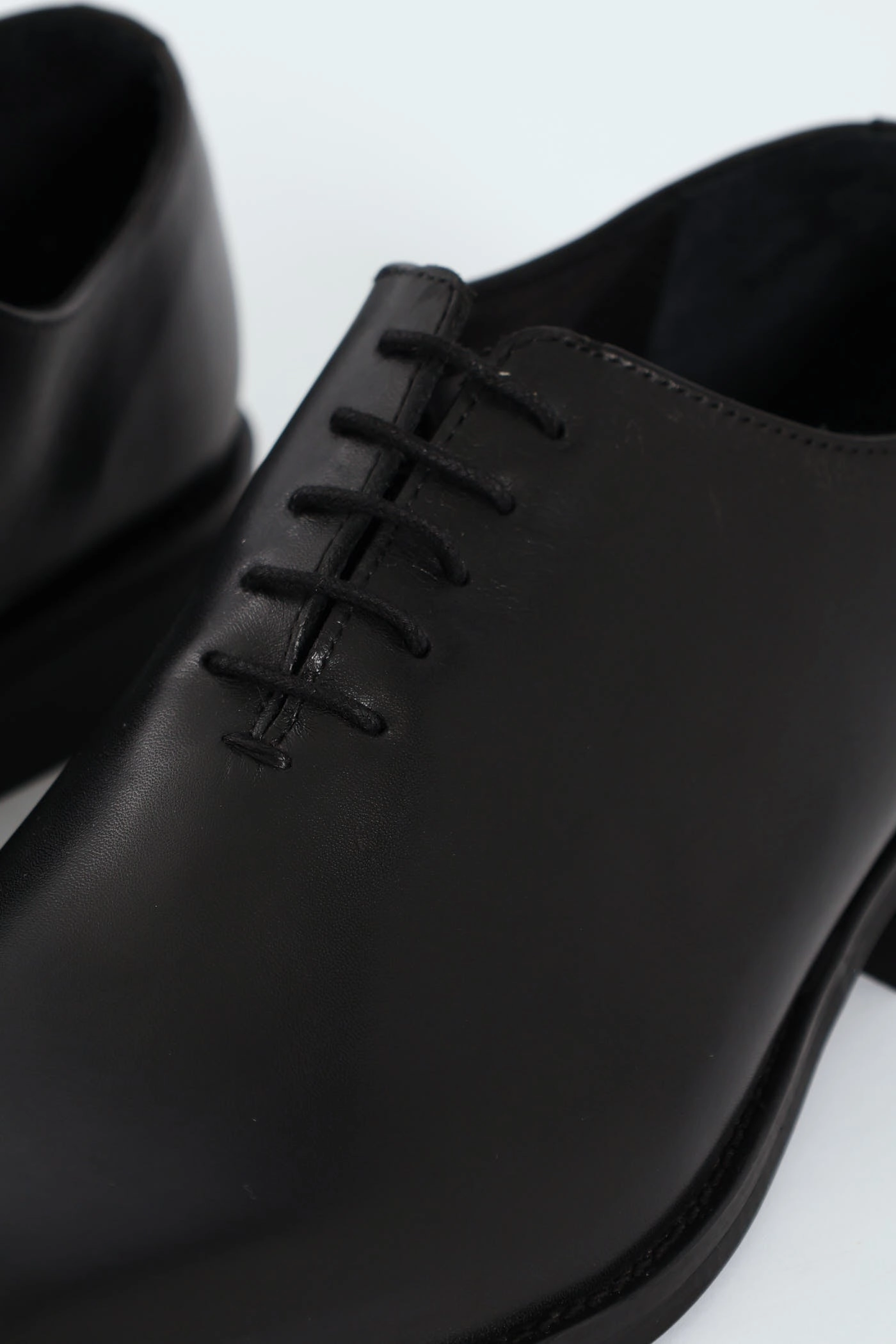 One Cut Oxford Lace Up Shoe - Black