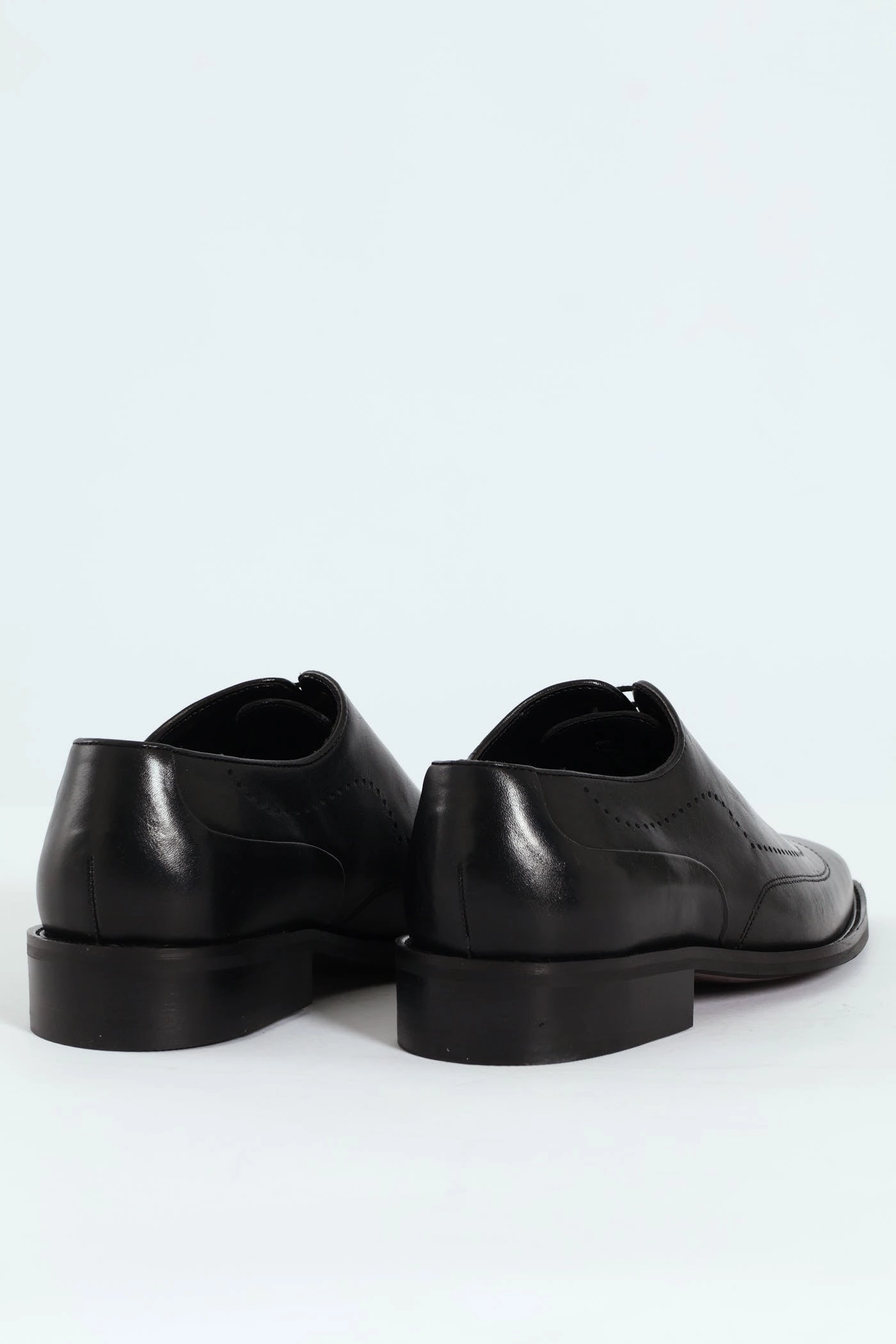 Punched Detail Oxford Shoe - Black