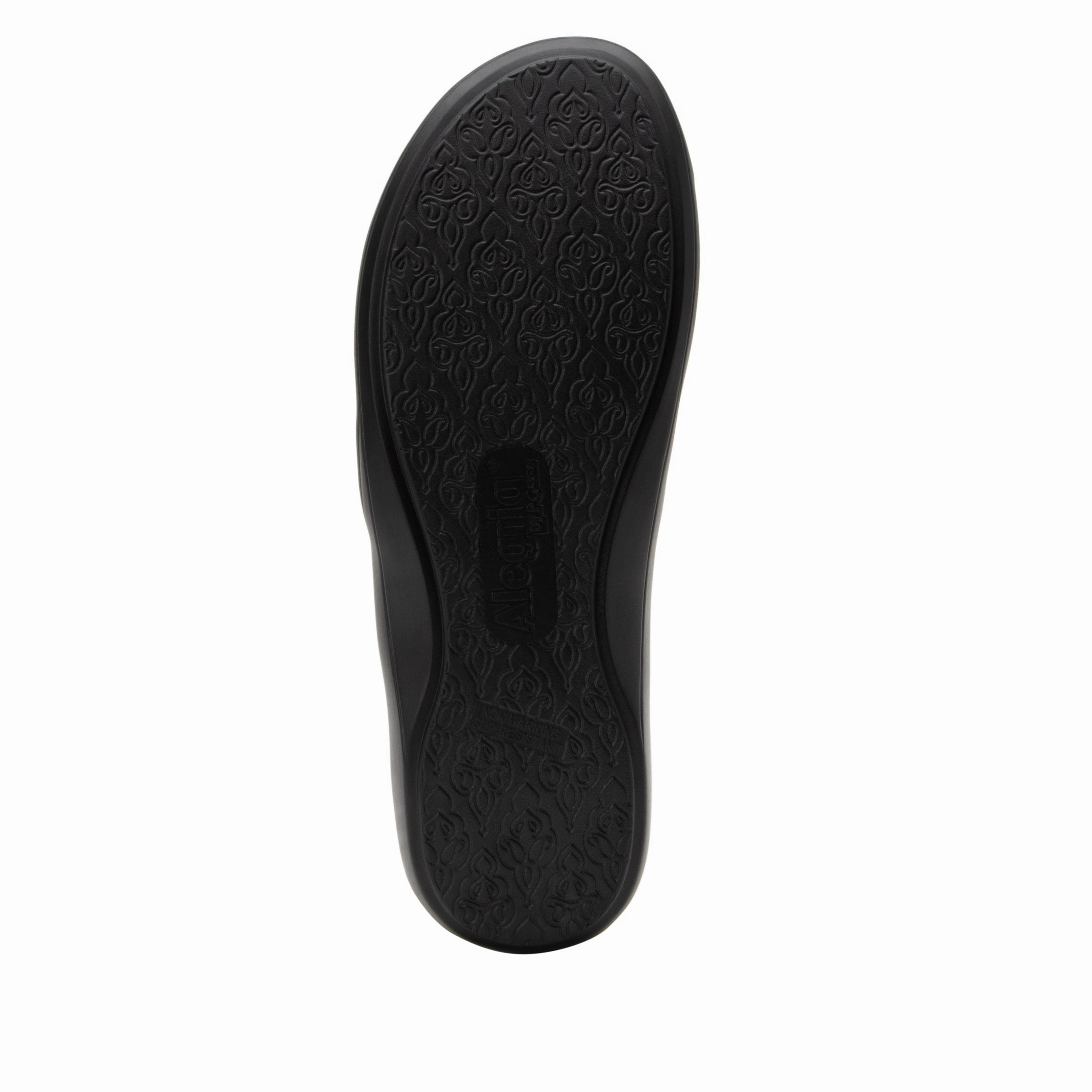 Savvie Cinder Shoe
