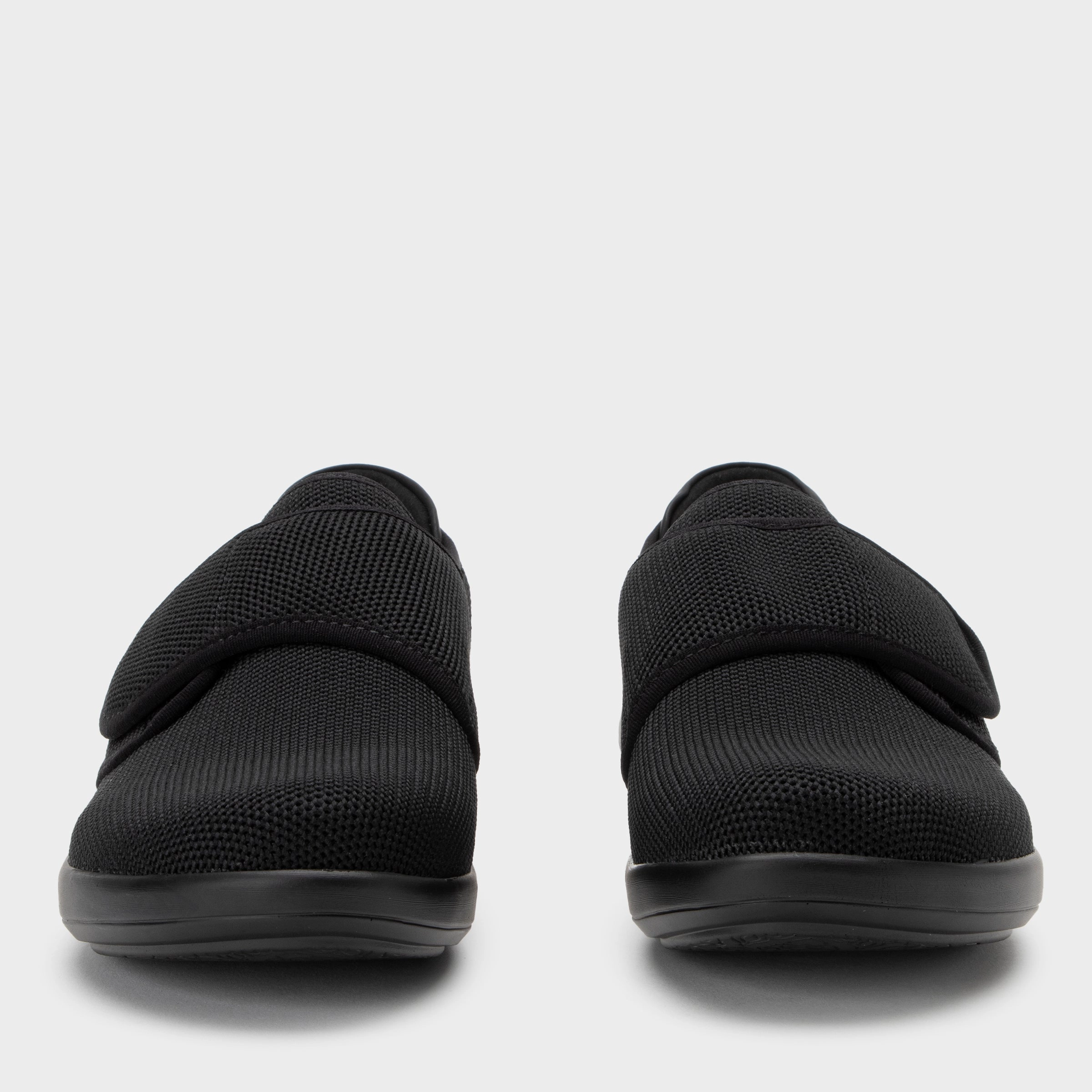 Spright Black Shoe