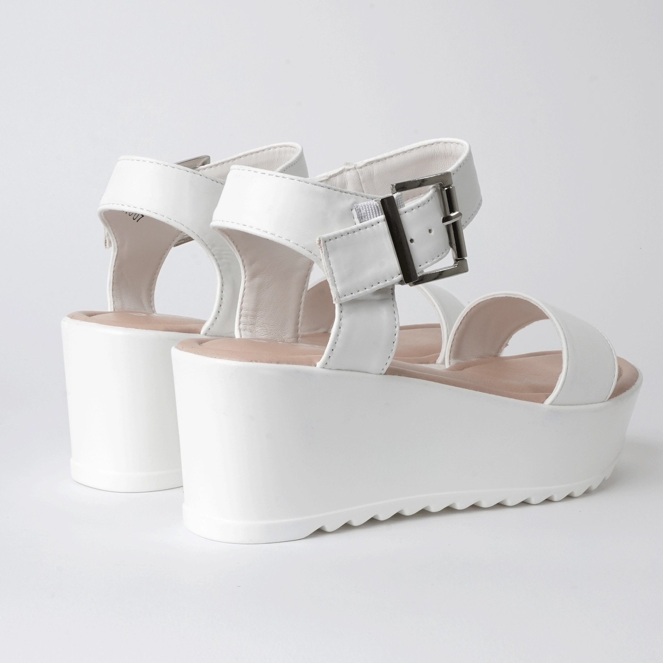 Surf | White