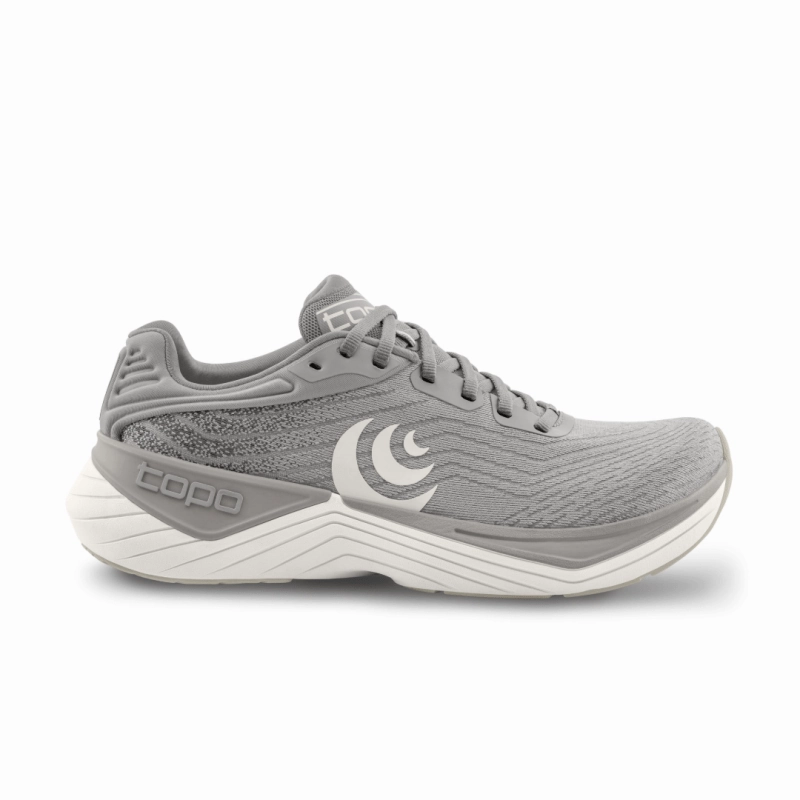 Topo Athletic Men's Ultrafly 5 - Dark Grey/Grey