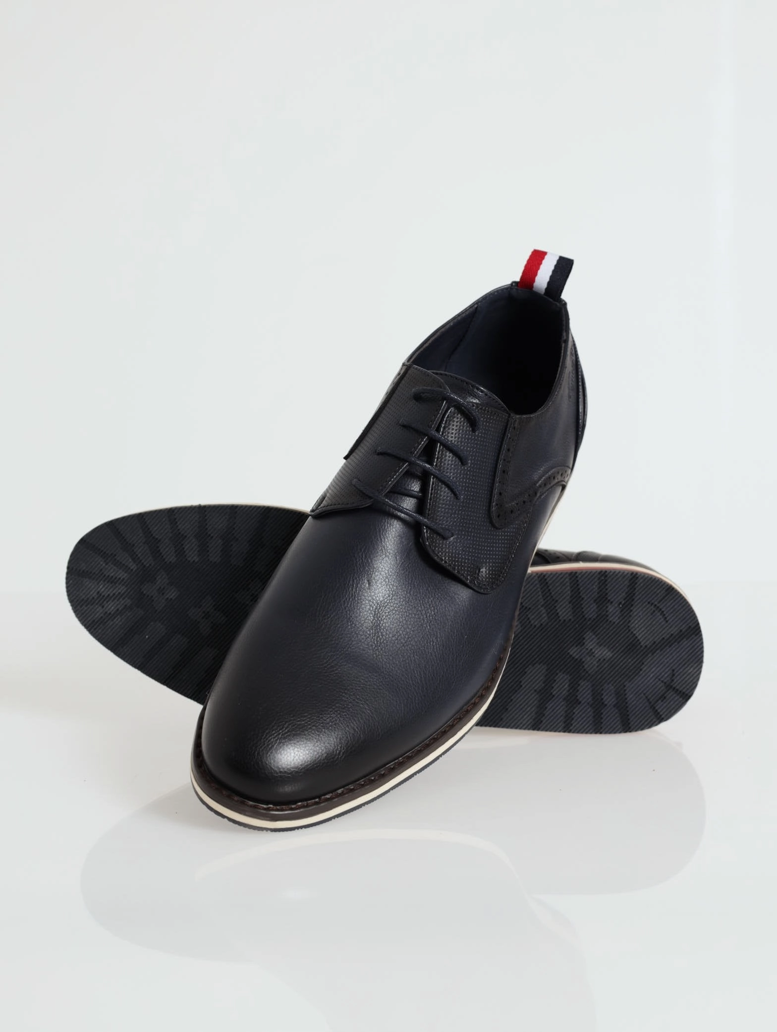 Wallace Casual Lace Up Shoe - Navy